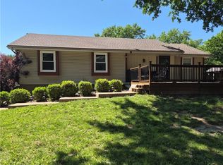 1802 N Concord Rd, Independence, MO 64058