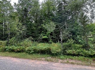 3 Maple Ridge Rd, Negaunee, MI 49866
