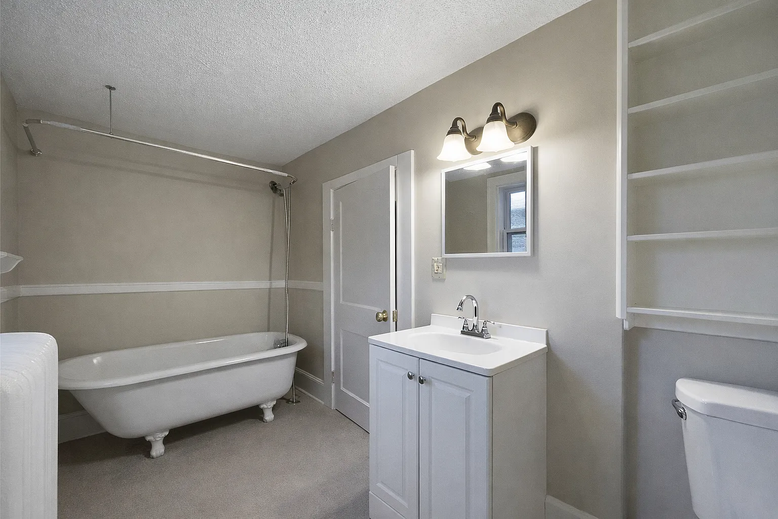6 bed, $3,450 — Photo 3