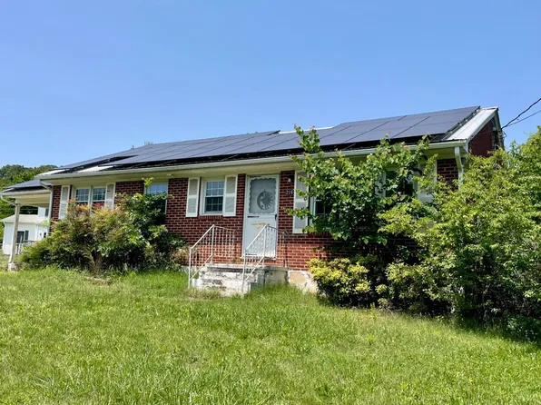 216 Frazier Rd, Altavista, VA 24517
