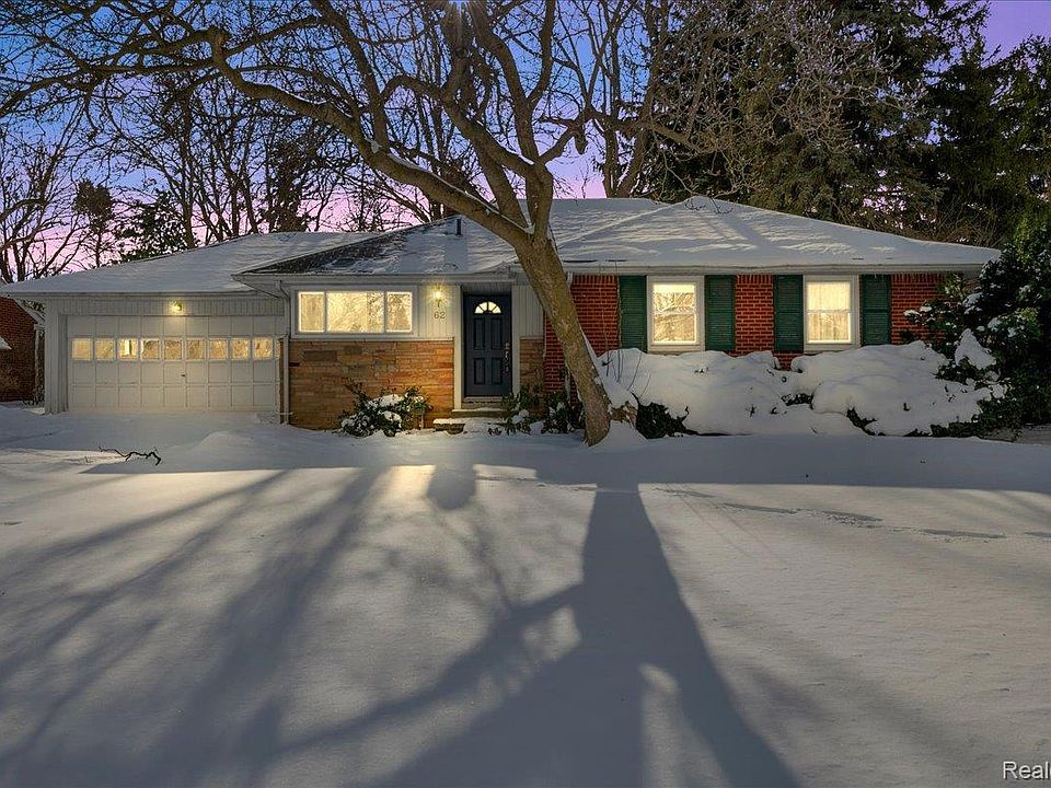 1st image of 62 Barrington Rd