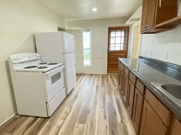 304 W Irving Ave, 304 W Irving Ave, Oshkosh, WI 54901