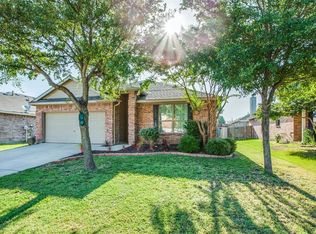 290 Big Bear Dr, Melissa, TX 75454