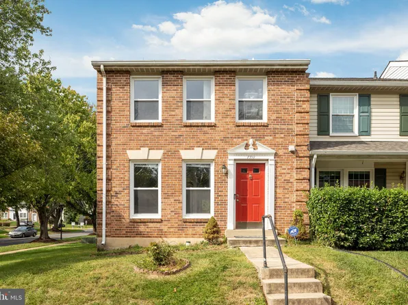 7711 White Cliff Ter, Rockville, MD 20855