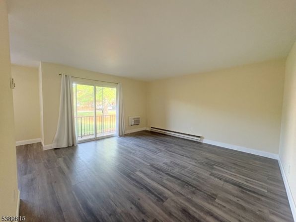 798 Eves Dr UNIT 3F
