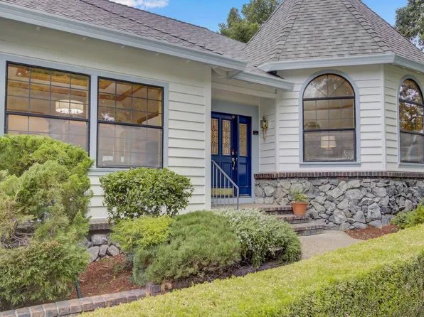 4831 Kieran Court, Santa Rosa, CA 95405