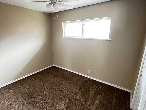 5th image of 4500-4502 Corando St #11207215