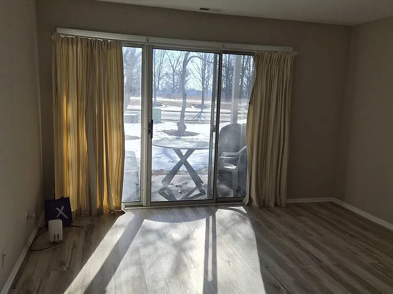271 Southwick Ct #271 — Photo 12