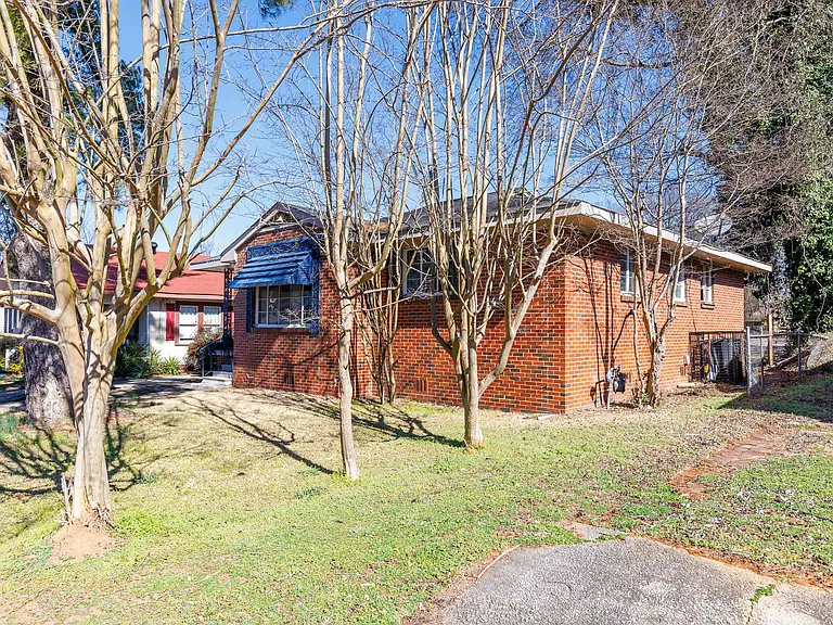 4329 Harmon St — Photo 5