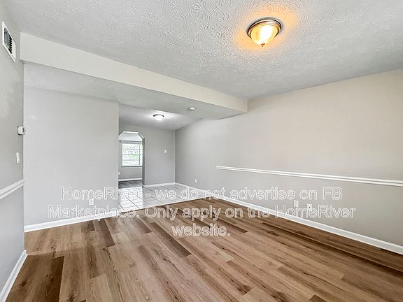 5th image of 4231 Sabine Dr