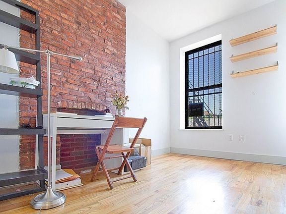 4th image of 1323 Bedford Ave #1FF