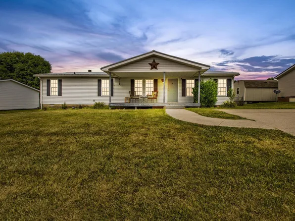 121 Derby Dr, Mt Sterling, KY 40353