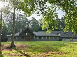 296 Hamby Ln, Social Circle, GA 30025