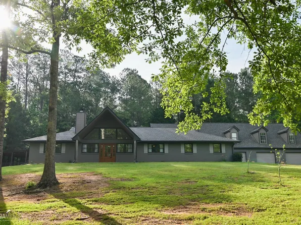 296 Hamby Ln, Social Circle, GA 30025