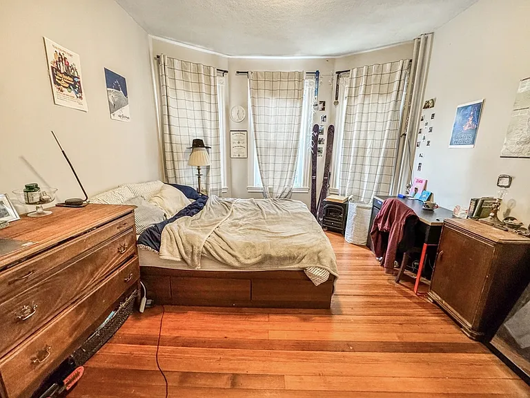 107 Columbia St #1 — Photo 10