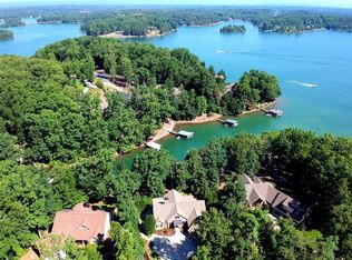 129 Crest Pointe Dr, Seneca, SC 29672