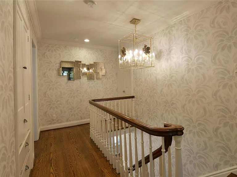 937 S Bemiston Ave — Photo 35