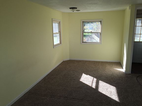 5th image of 58079 Kreighbaum St