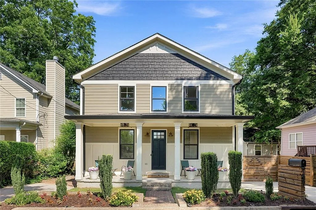 4 bed, 3.5 bath, 2940 sqft, $4,000 — Photo 1