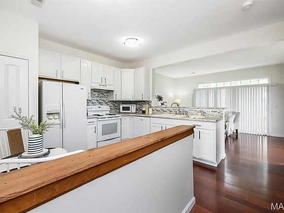 5th image of 1811 Ambrose Terrace Dr