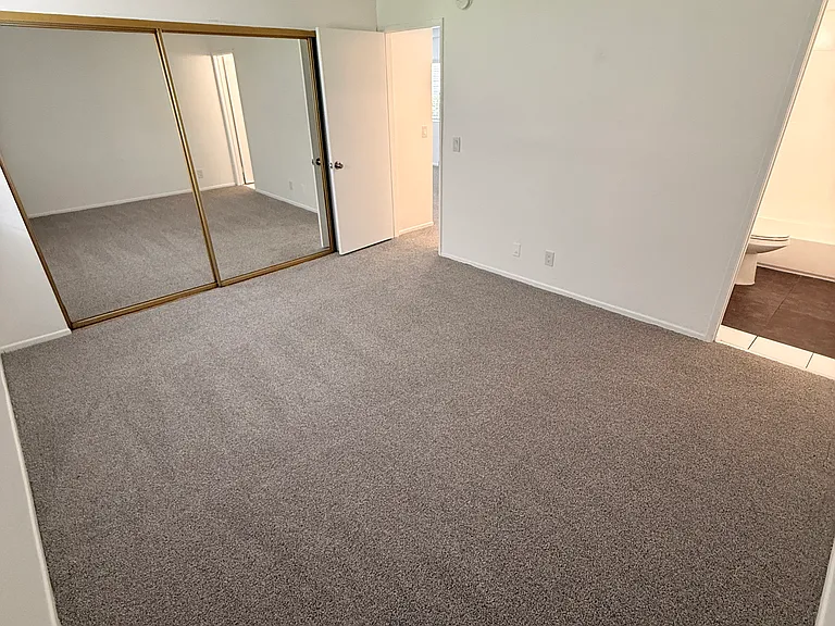 1620 Park Ave #6 — Photo 17