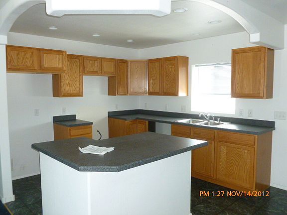 5th image of 8186 Avocet Dr
