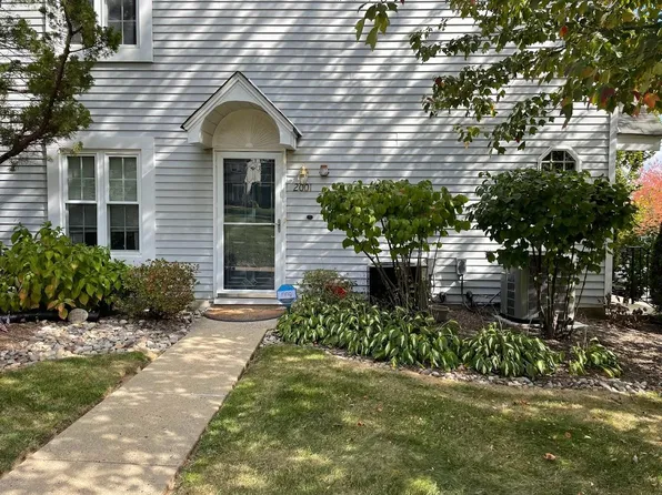 2001 Society Pl #A1, Newtown, PA 18940