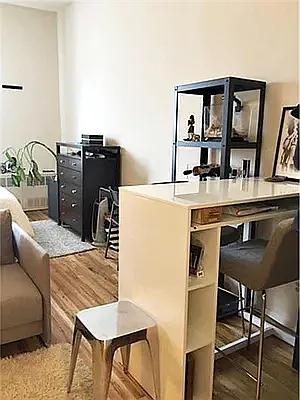 225 W 14th St #4A — Photo 3