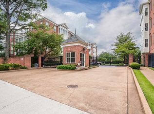 591 Lexington Club Ct #304R, Memphis, TN 38117