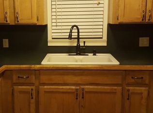 902 Boston Ave, New Boston, TX 75570
