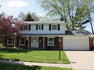 15363 Fairlane Dr, Livonia, MI 48154