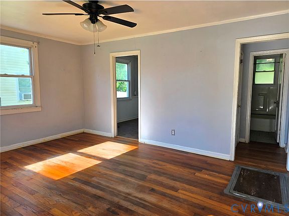 3rd image of 1910 Wakefield Ave