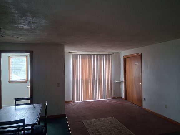 4th image of 74 Beckwith St