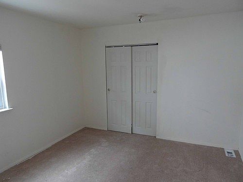5th image of 453 Klondike Ave