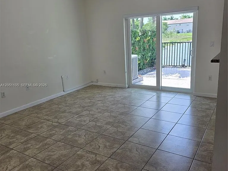 14738 SW 23rd St #14738 — Photo 2