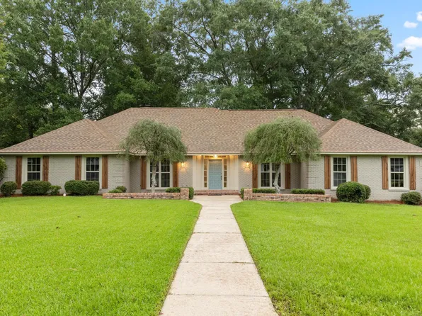 1304 Estelle Ave, Hattiesburg, MS 39402