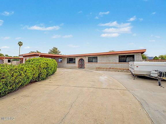 5th image of 3241 S Hearthstone Dr