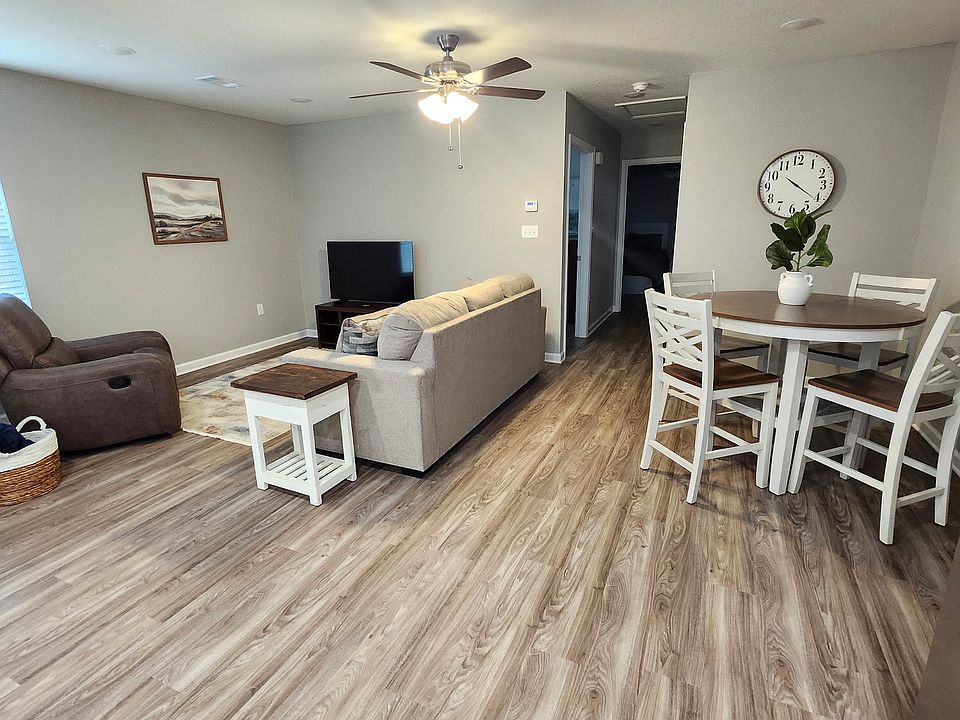 1st image of 601 Melody Ln #601