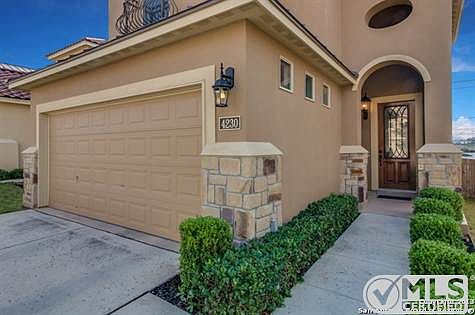 3rd image of 4230 Woodbridge Way