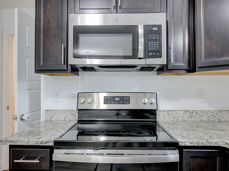 702 Ellie Nat Dr — Photo 55