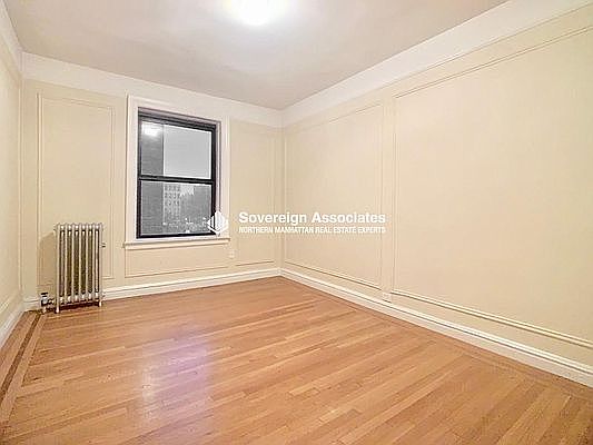4th image of 567 W 170th St #D5