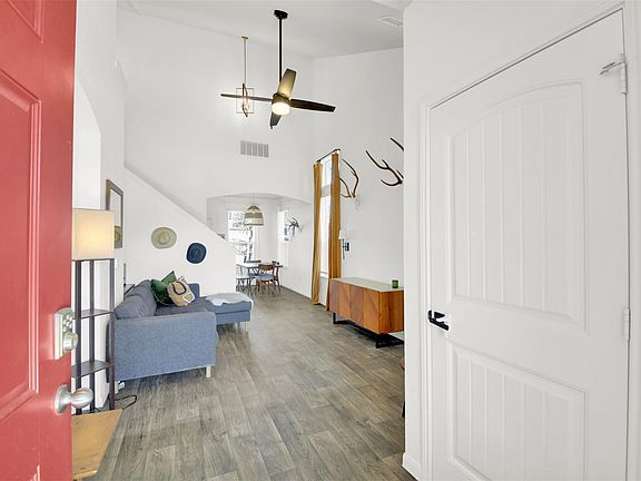 4th image of 2208 Arborside Dr