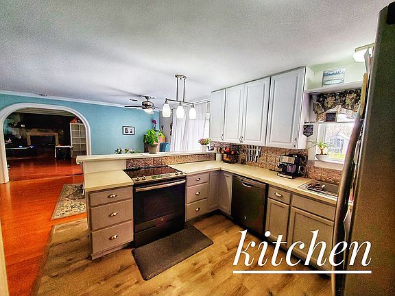 5th image of 63132 Ivy Dr