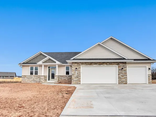 1564 Echo Pine Ct, De Pere, WI 54115