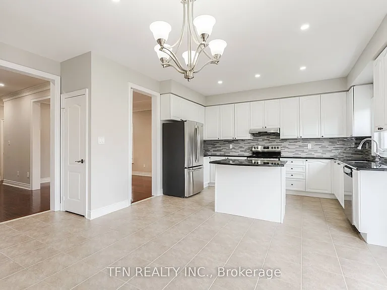 1648 Pennel Dr #UPPER — Photo 20