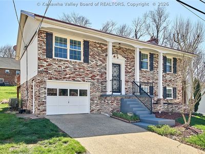 287 Oakmont Dr, Poca, WV, 25159