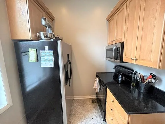 Range- Vented Microwave- Fridge- Dishwasher- HD Garbage Disposal