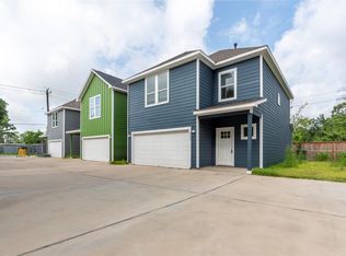 8203 Woodlyn Rd, Houston, TX 77028