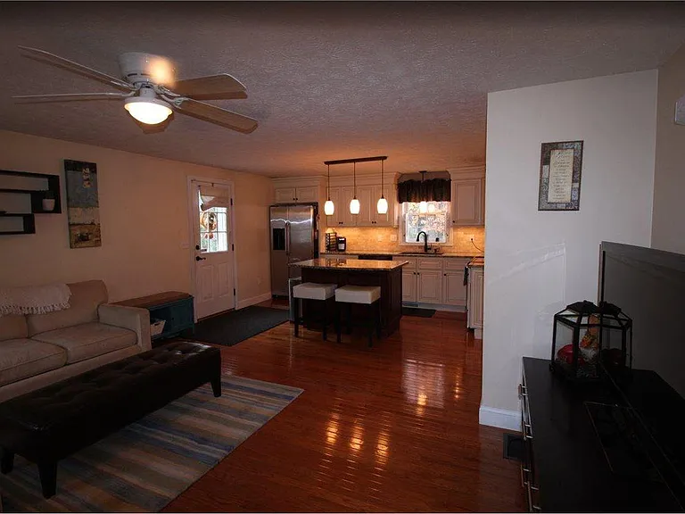 16 Ivywood Ln — Photo 29