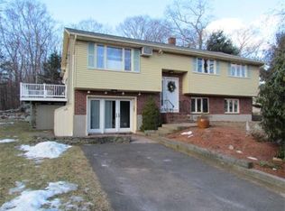 15 Castle Hill Rd, Gloucester, MA 01930